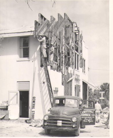 wideningtamiamitr1956storeduringreconstruction01.jpg